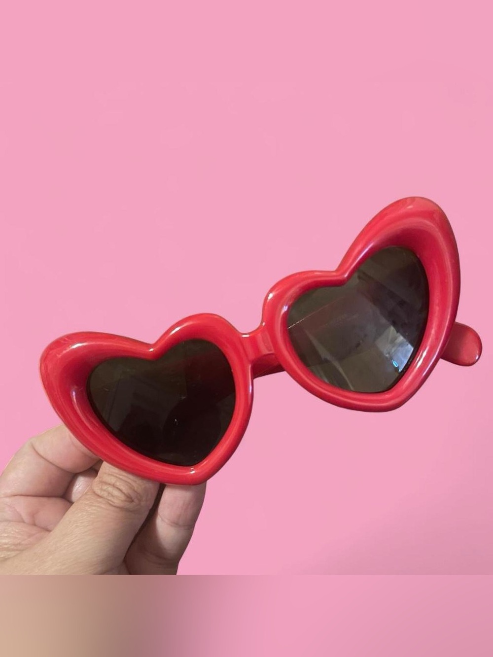 Red Heart Shaped Sunglasses Chunky Novelty Party Unisex with UV Protection Lens